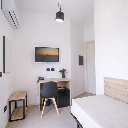 Πανσιόν Ciuri' 4*
